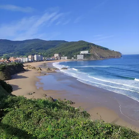 Проживание в семье Bellavista